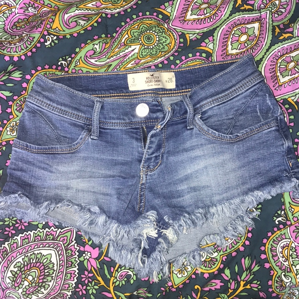 Hollister Short-Short Low Rise